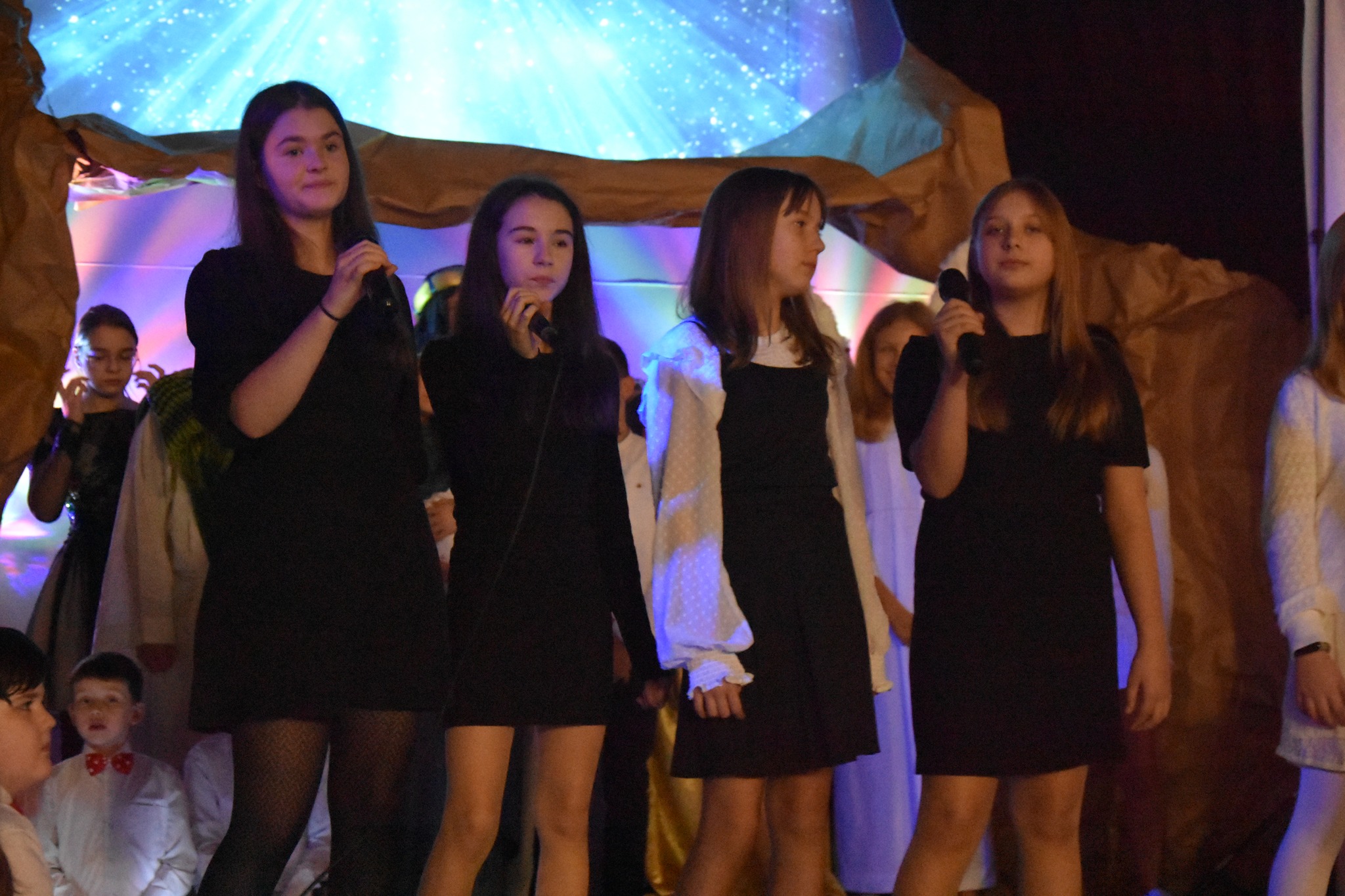 Jasełka Bożonarodzeniowe i wspólne kolędowanie